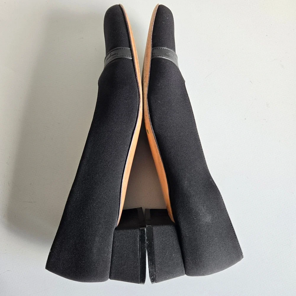 Salvatore Ferragamo Boutique Black Canvas Square Toe Block Heel Pumps 9AA